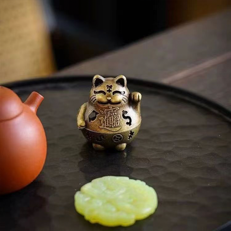 Lucky Cat Incense Burner Elega - Home Office Feng Shui avis et prix